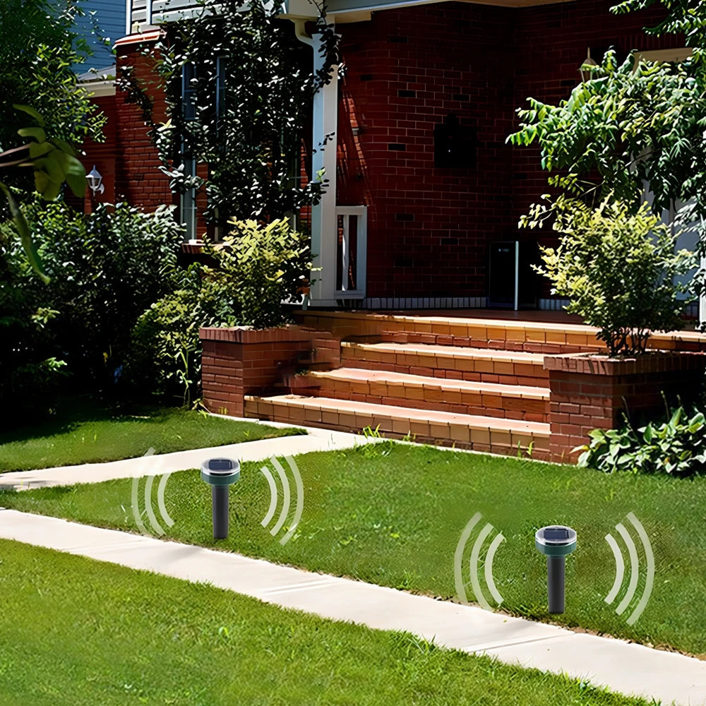 RatliAwai Solar Ultrasonic Rat Repeller