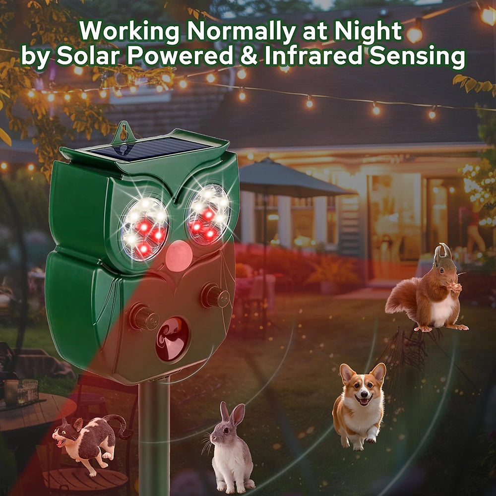 Skunovaxo Solar Motion Activated Skunk & Pest Deterrent